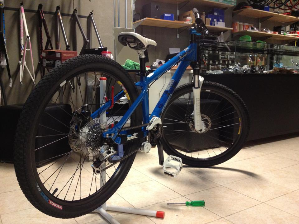 oct 22 2012<br />KENDA K-RAD 26&quot;x2.3 tires.