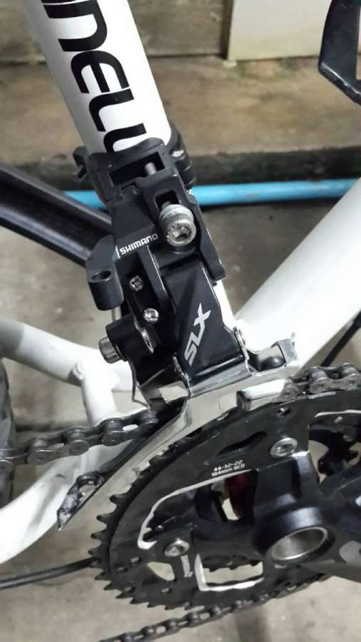 สับจานหน้า SLX สำหรับรถจักรยานล้อโต โดยเฉพาะ<br />สับจานหน้า Shimano SLX + adapter สับจาน ราคา 1500 บาท