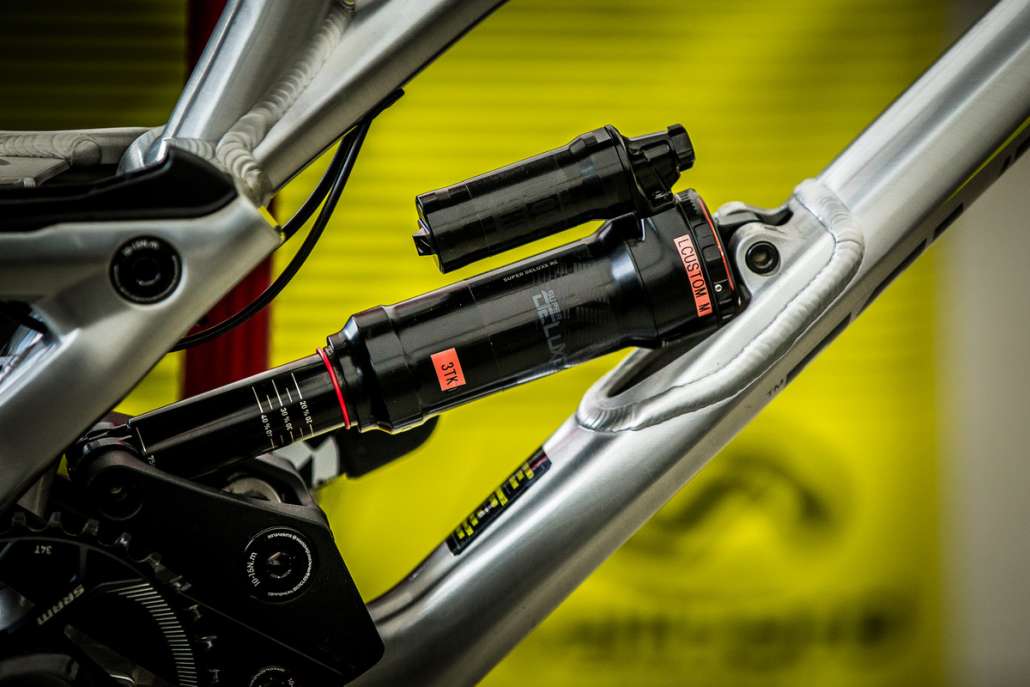 RockShox Super Deluxe Air for Remi Thirion.jpg