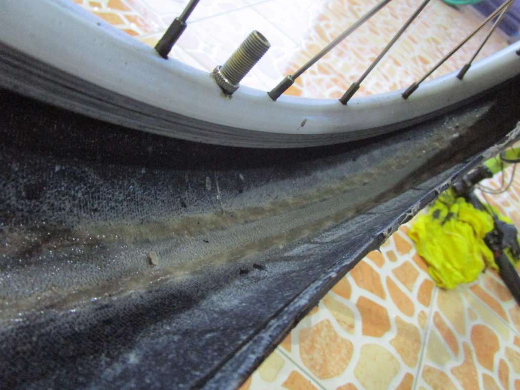 mtb tubeless (24).JPG