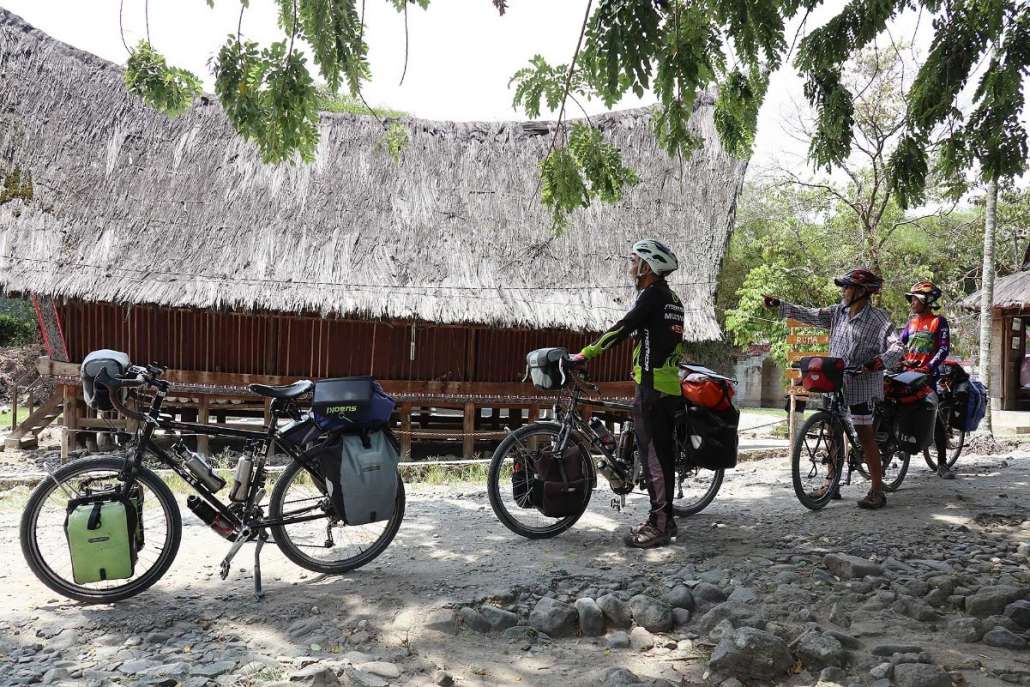 แวะชมพิพิธภัณฑ์ดนตรีของชาวบาตัก